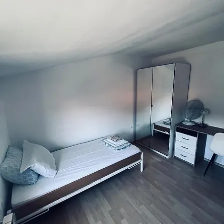 Busija Hotel
